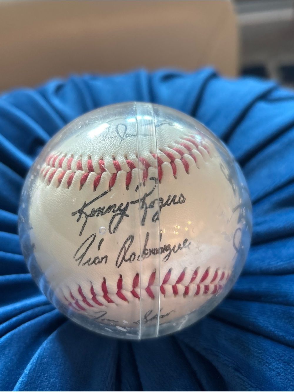 Autographed White Baseball in Clear Display Case - Collectible